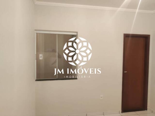 #310 - Apartamento para Venda em Pouso Alegre - MG