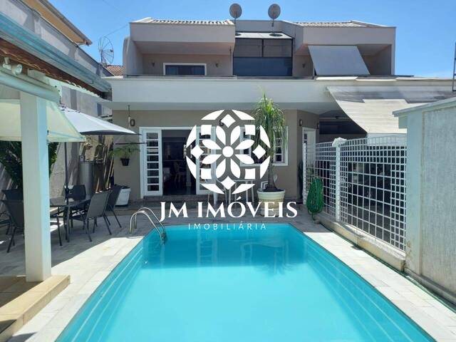 #846 - Casa para Venda em Pouso Alegre - MG