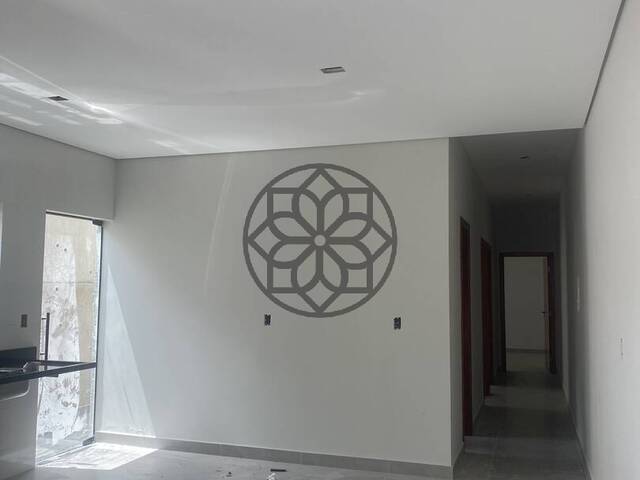 #1027 - Casa para Venda em Pouso Alegre - MG