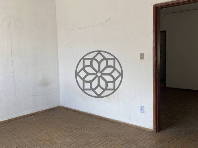 #1040 - Apartamento para Venda em Pouso Alegre - MG