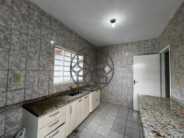 #1042 - Casa para Venda em Pouso Alegre - MG