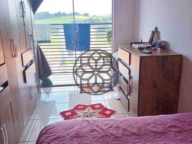 #1052 - Apartamento para Venda em Pouso Alegre - MG