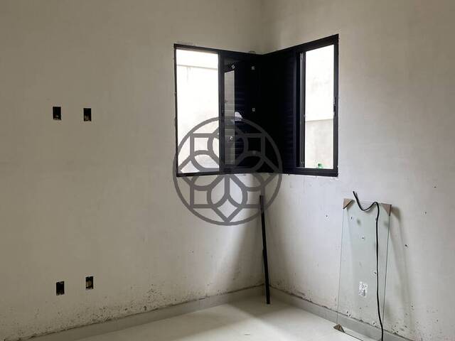 #1054 - Casa para Venda em Pouso Alegre - MG