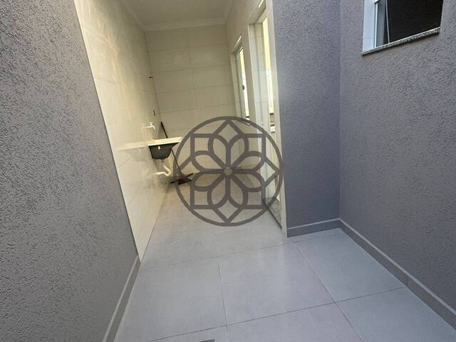 #1056 - Casa para Venda em Pouso Alegre - MG