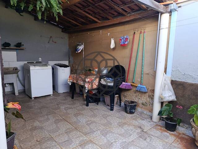 #1068 - Casa para Venda em Pouso Alegre - MG