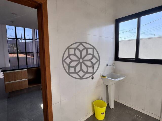 Casa para Venda em Pouso Alegre - 3