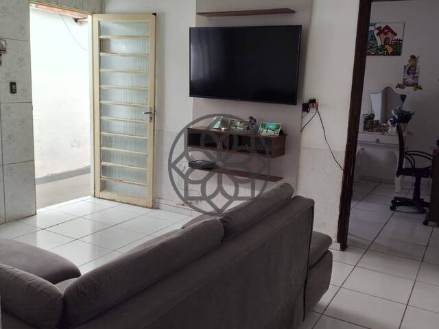 #1075 - Casa para Venda em Pouso Alegre - MG