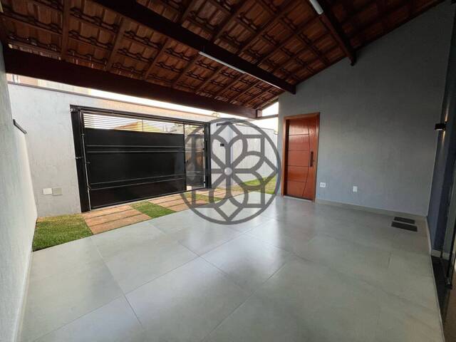 #1079 - Casa para Venda em Pouso Alegre - MG