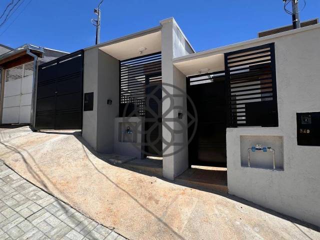 #1085 - Casa para Venda em Pouso Alegre - MG